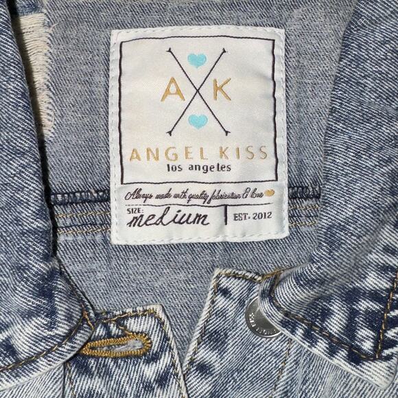 Angel Kiss Distressed Denim Frayed Armholes Jean Vest Womens size medium - Picture 8 of 10